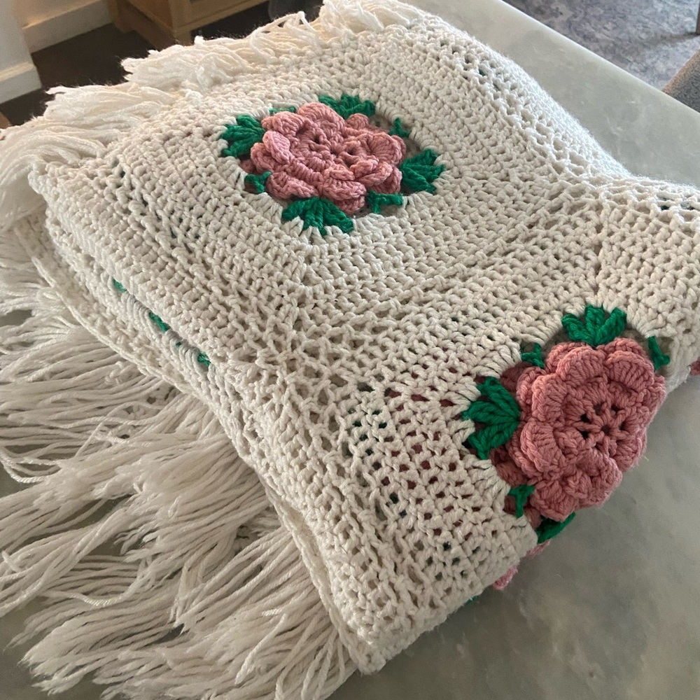 Grandma Crocheted Blanket White With Pink Flowers, Gorgeous